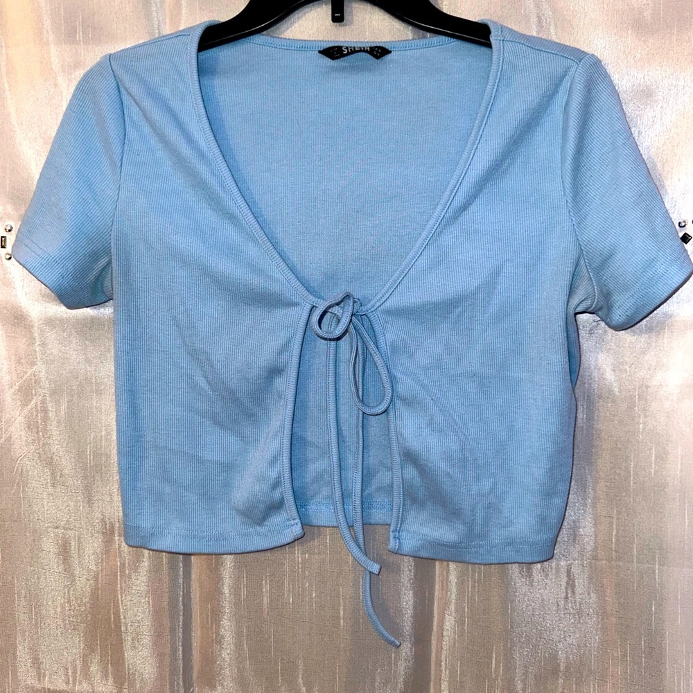 Tie front short sleeve